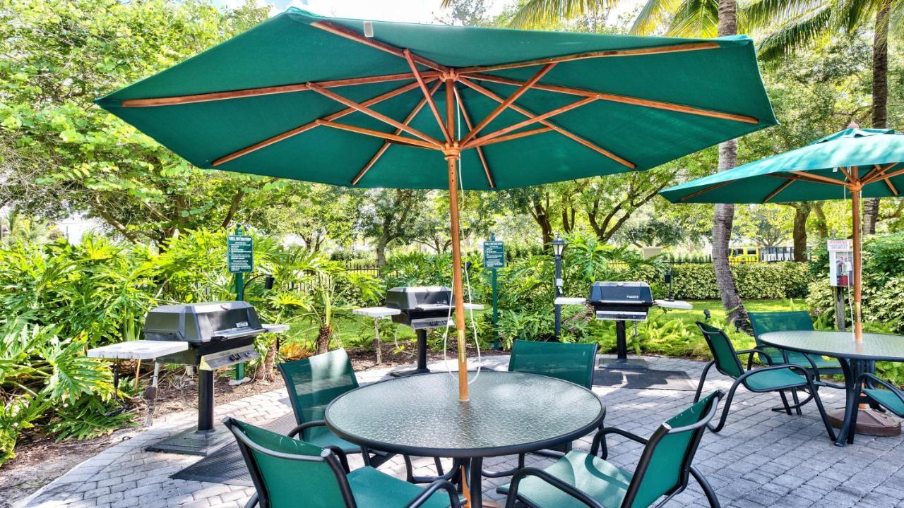 Solterra, Luxury Condo, Resort Pool In Greenlinks เนเปิลส์ ภายนอก รูปภาพ